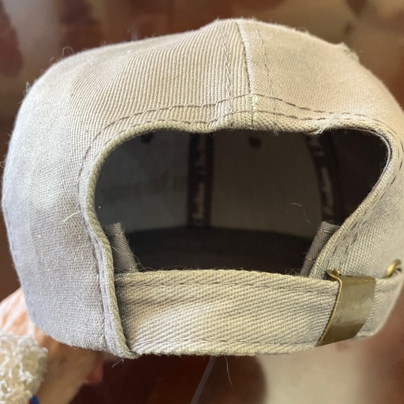 Adjustable Customized Beige Baseball Hat to Announce Recovery - Picture 3 of 5